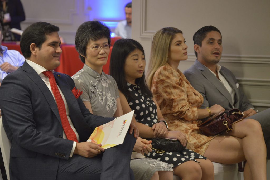 Lanzamiento Misiones Comerciales CCECH 2019 (2)